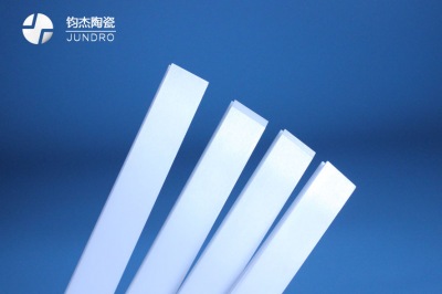 光伏陶瓷頂梳用那種材料制作 光伏陶瓷頂梳用那種材料制作